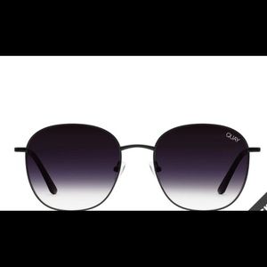NEW Quay Jezabell sunglasses 😎
